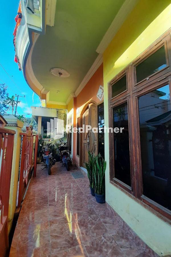 Bromo Indah Lestari Homestay Mitra Reddoorz Pasuruan Buitenkant foto